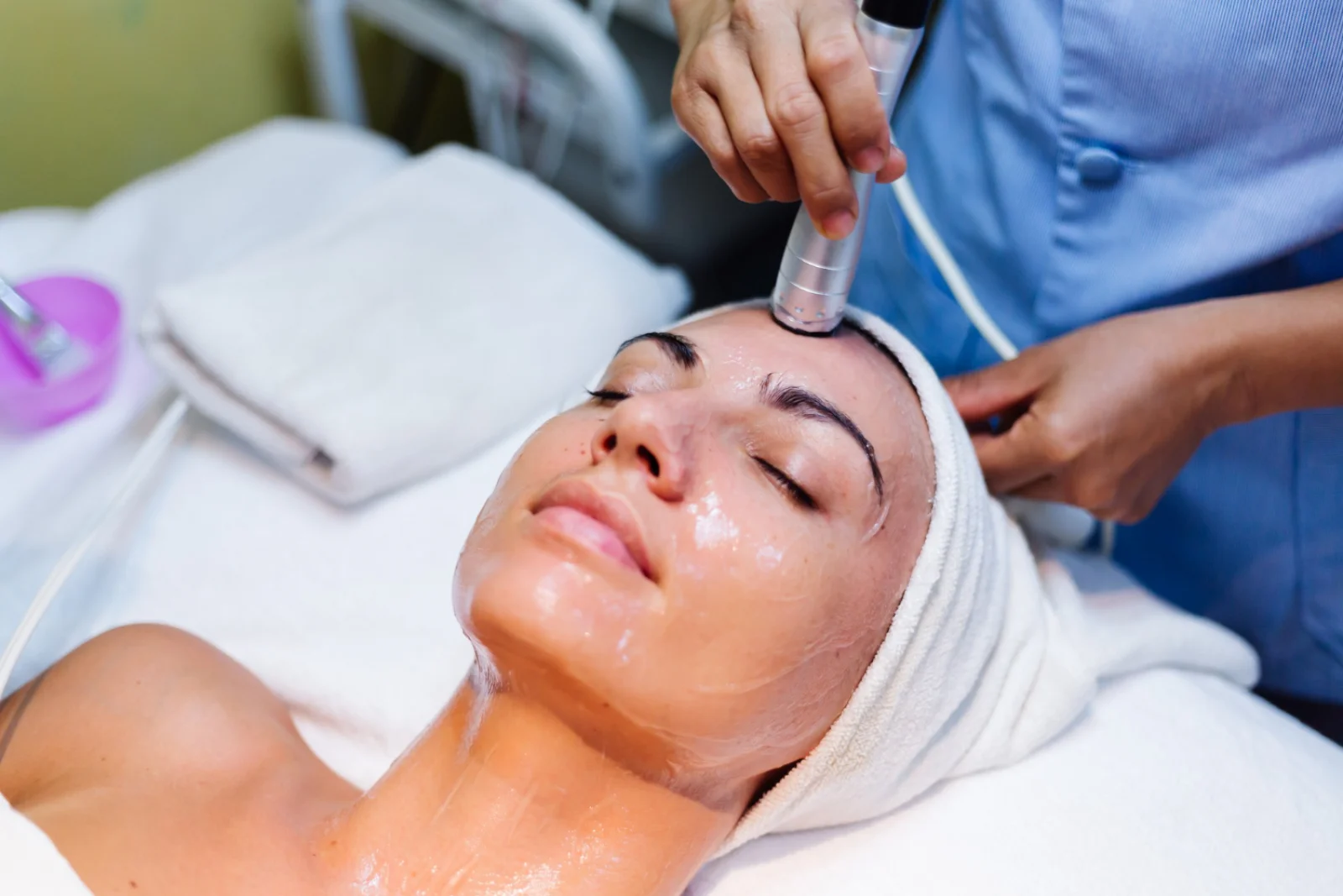 Anti-aging & Pigmentation Management (Topical & Procedural) Banner