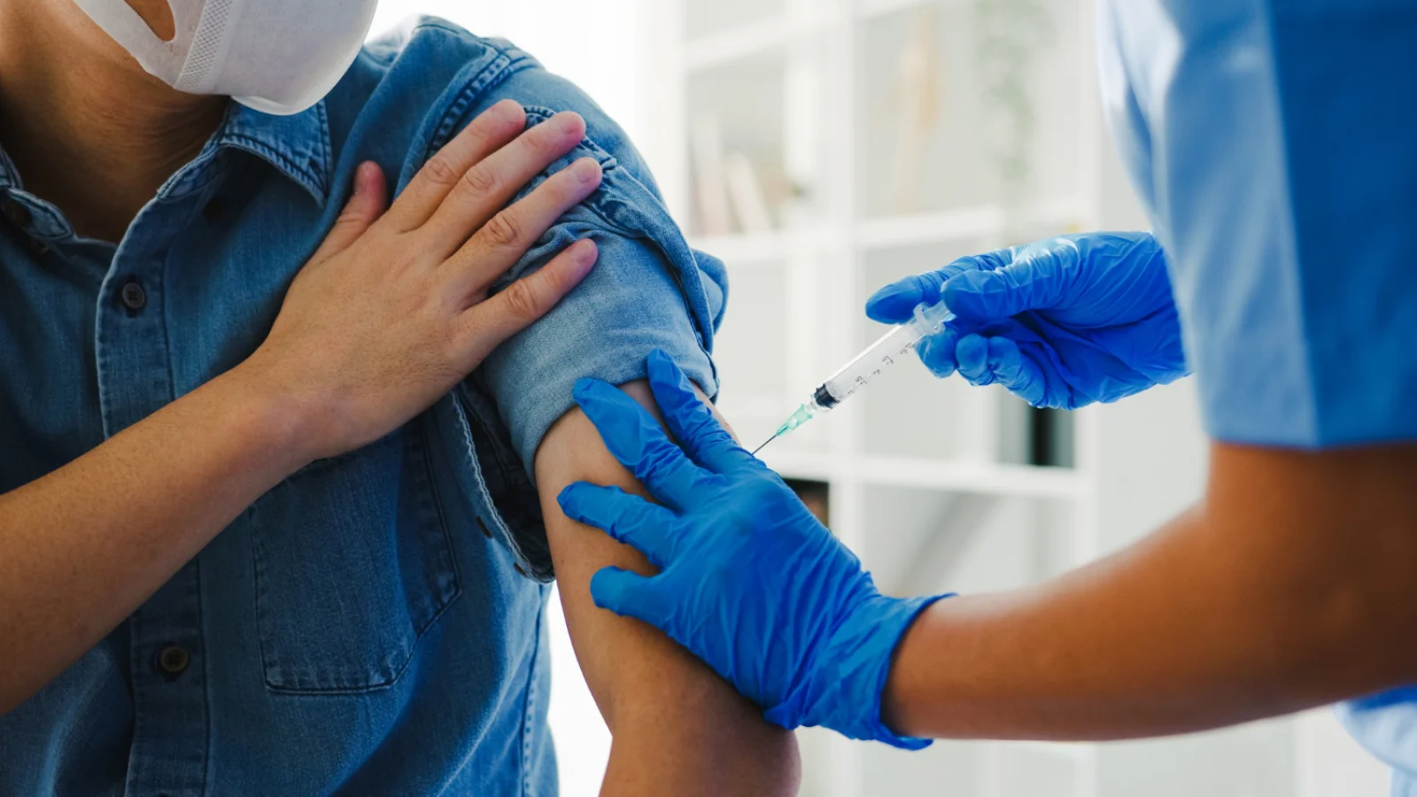 Vaccination (Influenza, Pneumococcal, COVID-19) Banner